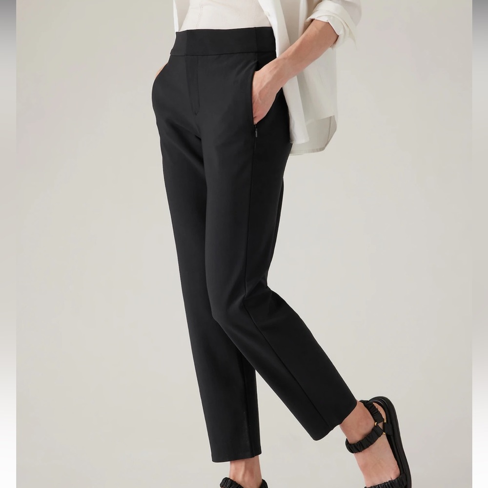 Athleta Stellar straight crop pant.